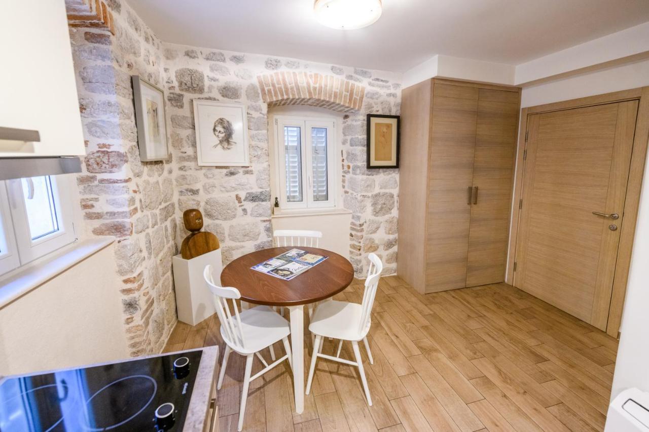 Apartmani Art Karampana コトル エクステリア 写真