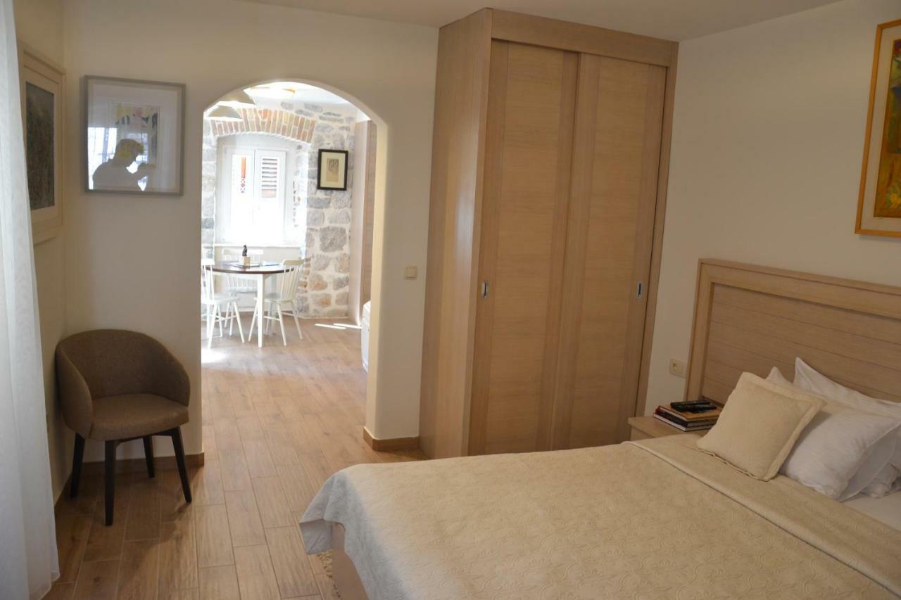 Apartmani Art Karampana コトル エクステリア 写真